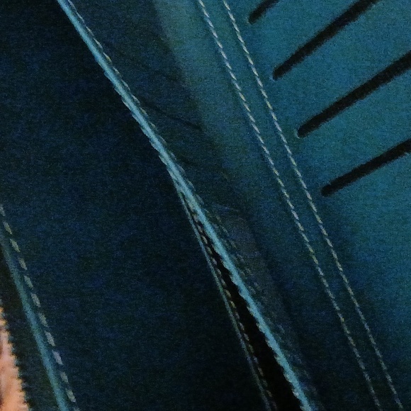 Megshi Genuine Leather Teal Zip Around Wallet - Picture 7 of 9